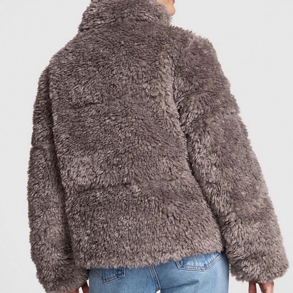 Victoria Secret/PINK Gray Faux Fur Jacket-New - Picture 3 of 3